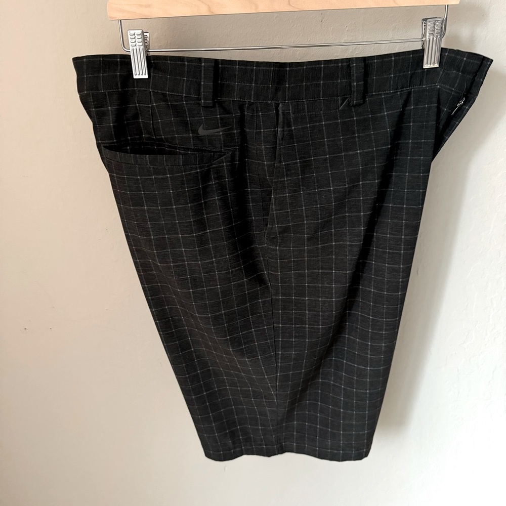 NIKE GOLF Dri-Fit Stretch Shorts 11” Inseam Dark Grey Black Style# 818047-010 - Picture 6 of 15